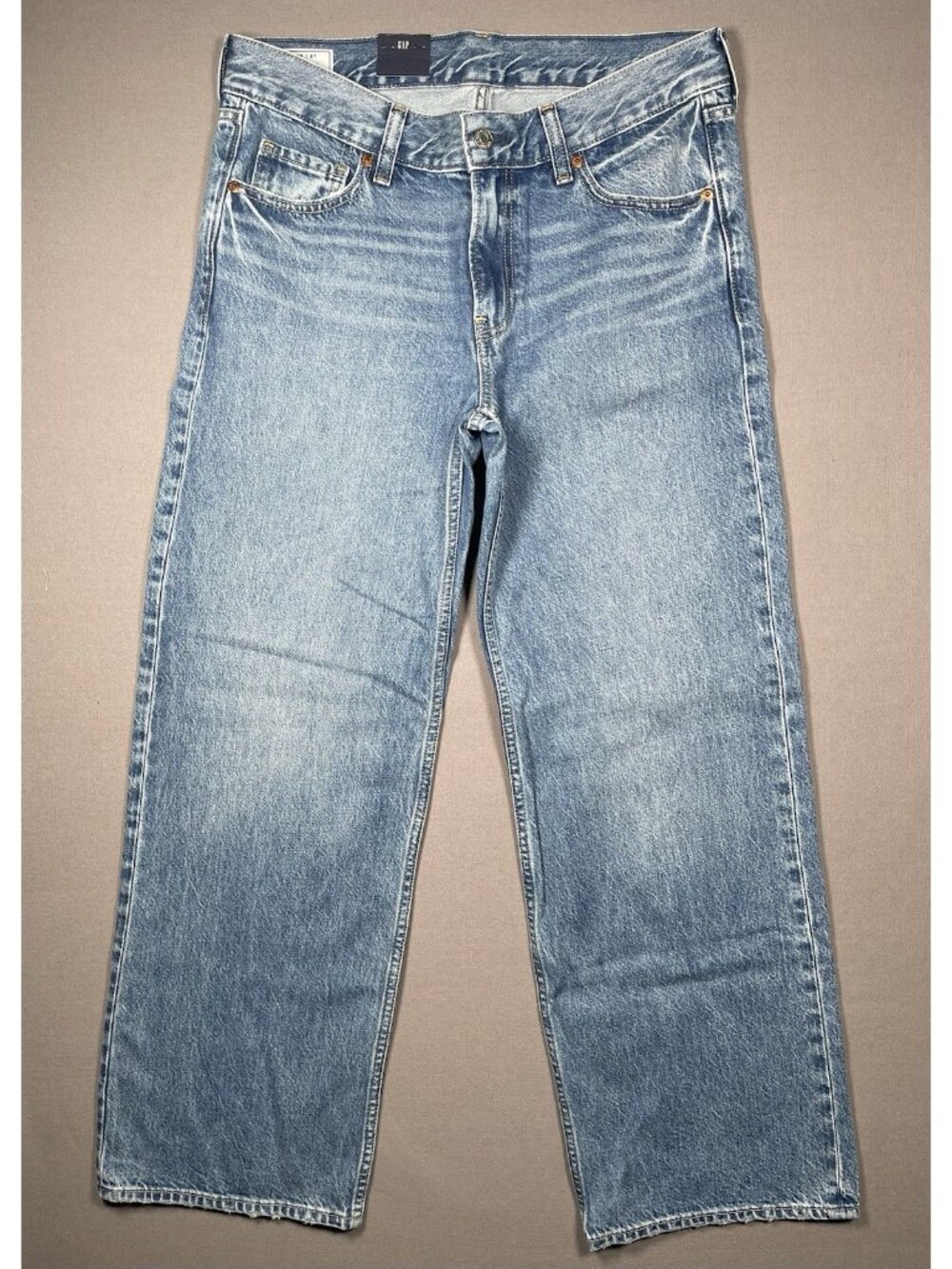 NWT GAP Low Stride Rise Loose Medium Wash Blue Jeans - Women Size 28 / 6